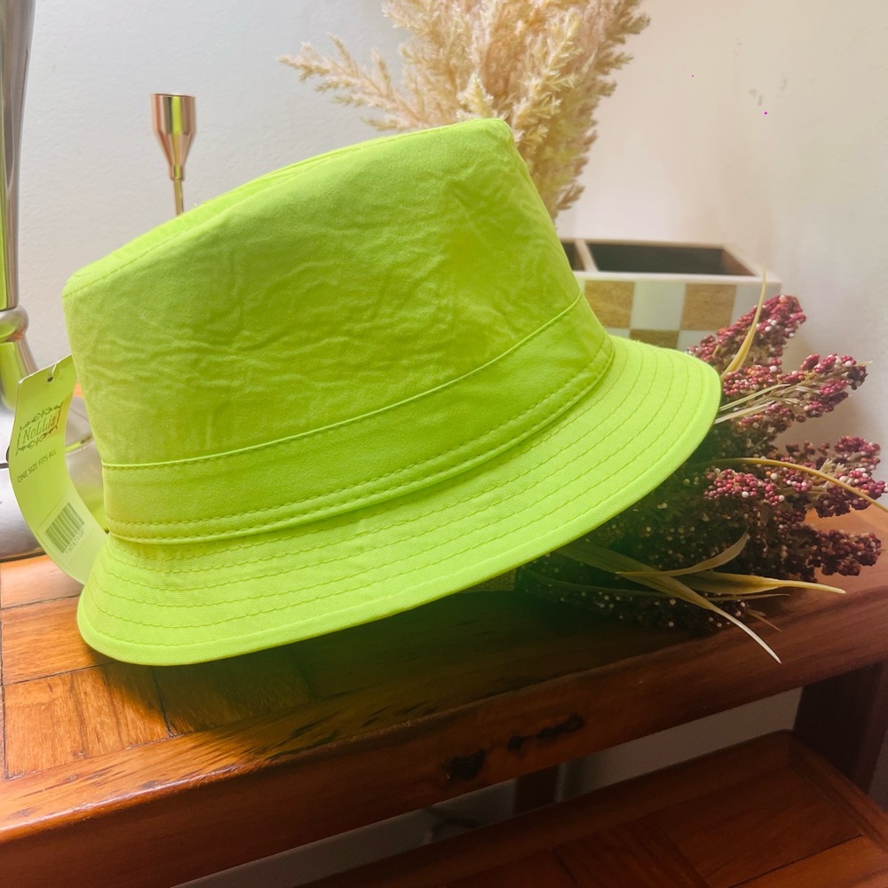 Kith Green Bucket Hat Vibrant Outdoor Accessory